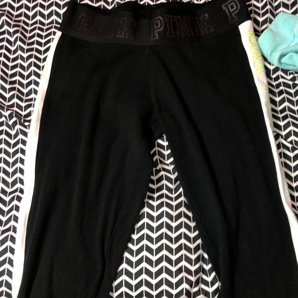 VS PINK yoga leggings